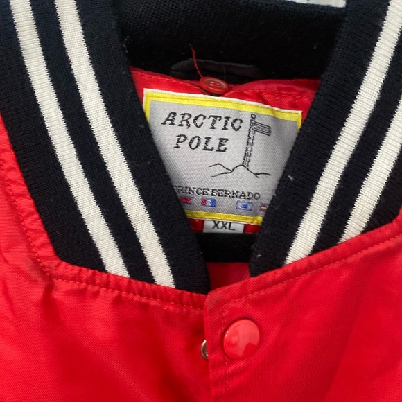 Oversized Chicago Bomber-Jacket - Picture 2 of 3